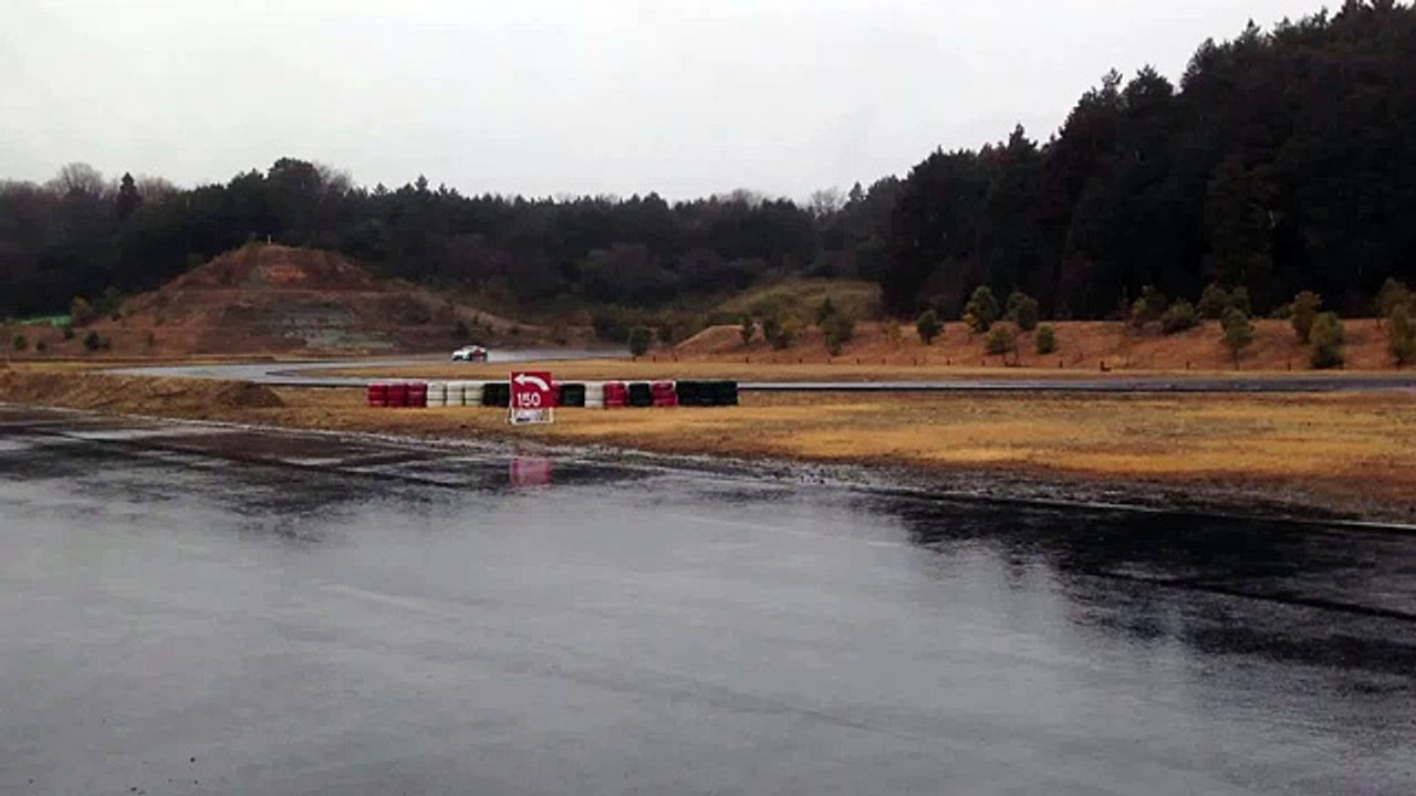 New RS-R Formula D Asia 86