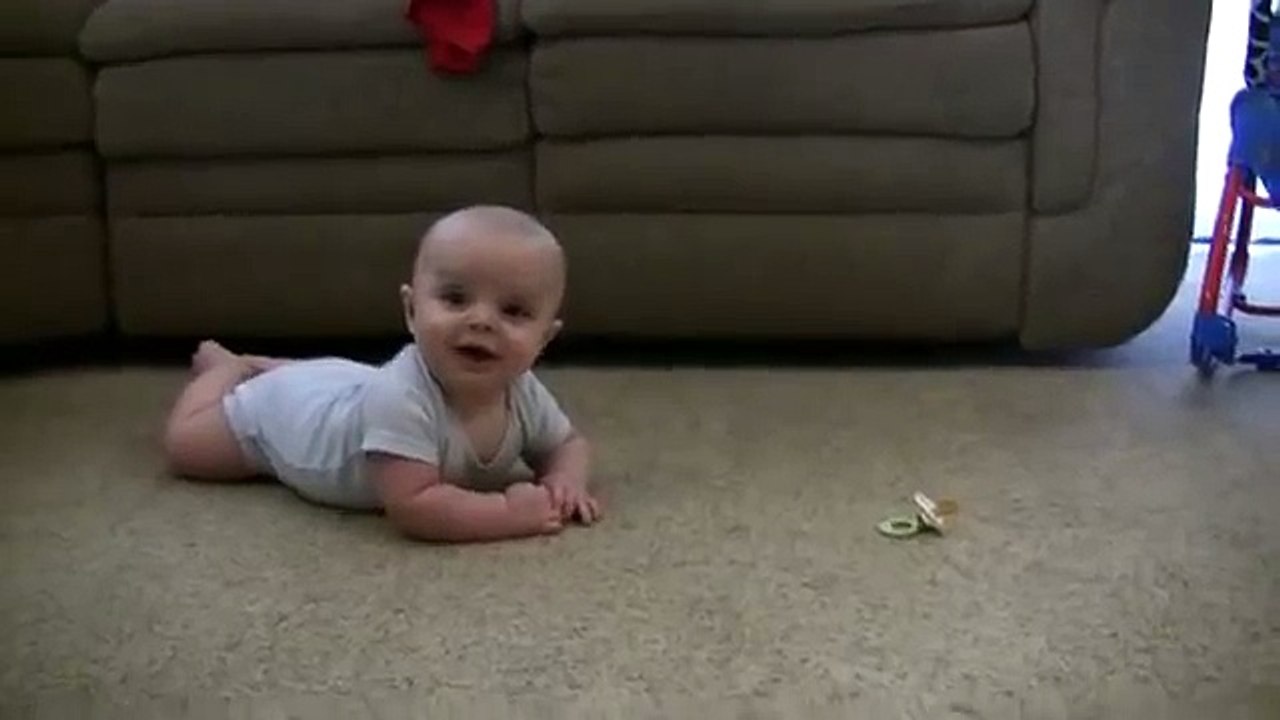 P&B Baby Goes for the Toys
