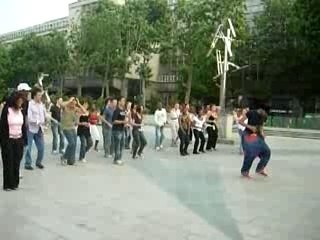 shines avec mike nagam sur les quais de Seine