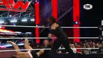 WWE RAW 14/12/15 ROMAN REINGNS VS SHEAMUS WWE WORLD HEAVYWEIGHT CHAMPIONSHIP