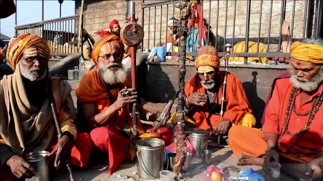 Holy men flock to Nepal temple for Shivaratri festival