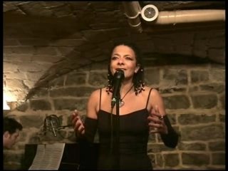 J'ai besoin d'un inconnu avec MAIK DARAH-JOHN-EDWIN GRAF