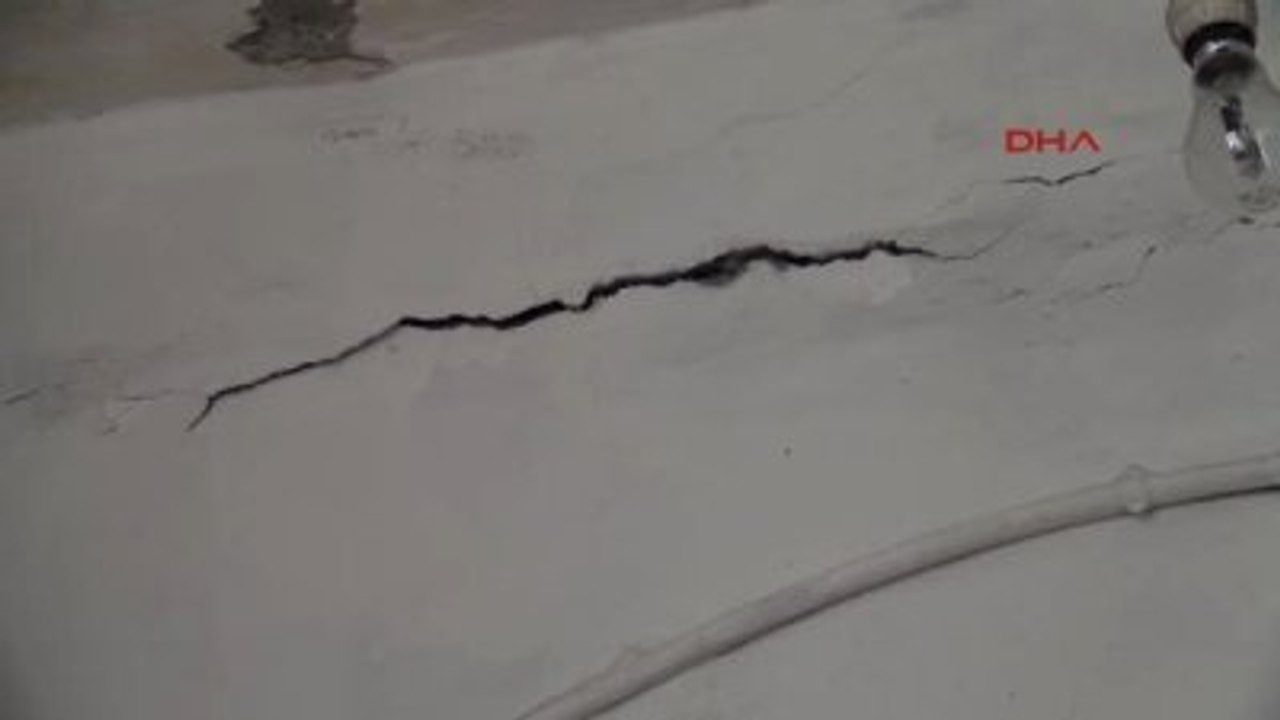 Artvin Hes'ler Arhavi?de Duvarları Çatlattı, İkizdere?yi Kuruttu