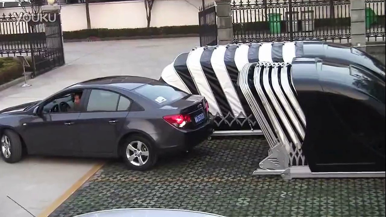 Mini car garrage