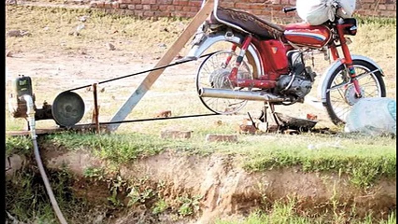 It happens only in india - Funny Video - Must Watch