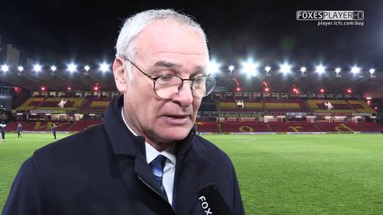 Ranieri loue le match de Mahrez: "C'est très important que Mahrez travaille pour l'équipe"