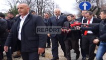Report TV - Banorët kërkojnë takim me Ramën garda s’i lejon, përplasen me policinë
