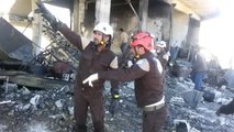 Suriye Savaş Uçakları Yakıt Pazarını Bombaladı: 15 Ölü, 40 Yaralı