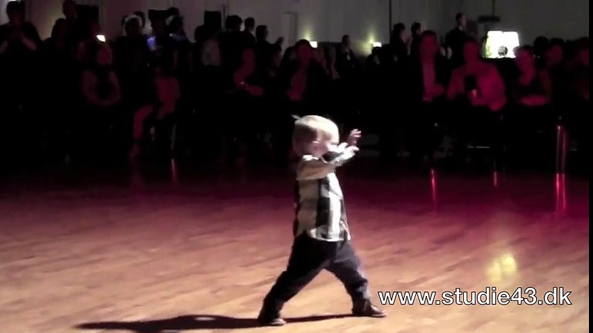 Cute 2 Year Old Kid Dancing at a Wedding