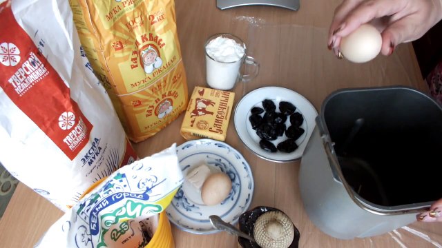 Рецепт пшеничного хлеба черносливом в хлебопечке дрожжевой хлеб
