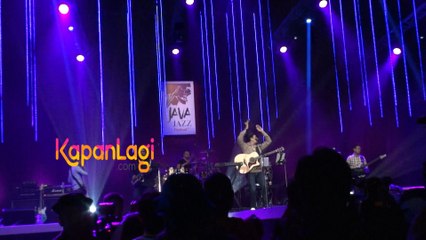 Glenn Fredly Peluk Mesra Aura Kasih di Java Jazz 2016