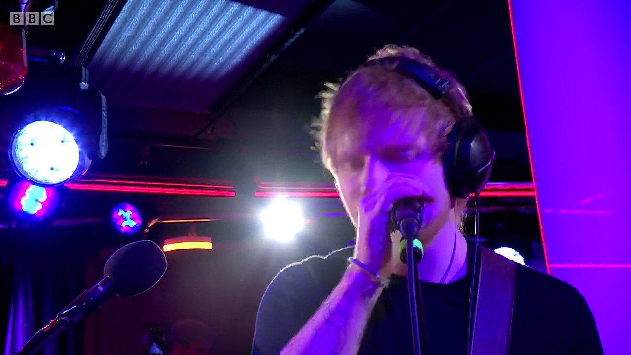 Live Lounge Special