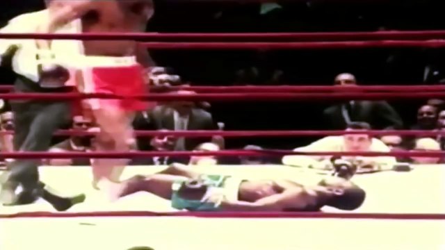 Top 10 Greatest Left Hook Punches in Boxing HD