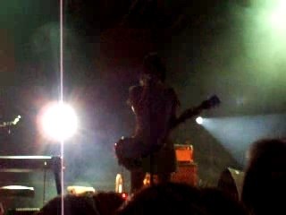 Blonde Redhead @ Paris, Equally Damaged 2/3