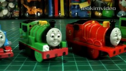 Thomas Mini Me - Smallest HO Powered Thomas