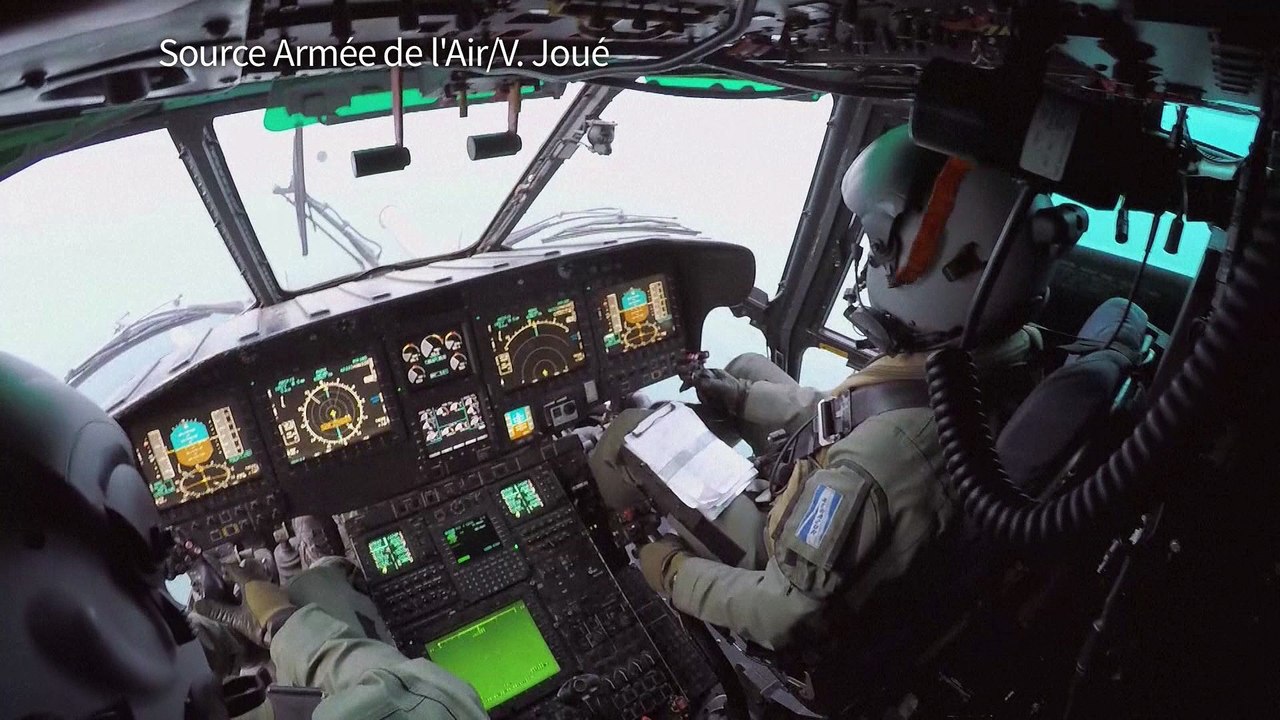 Le ravitaillement d'hélicos en vol : nouvelle aptitude de l'armée