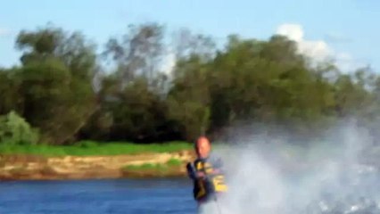 Водные лыжи стенка за квиксильвер 380 с меркирий 25 сеа про