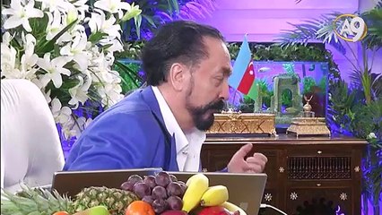 Hz. Mehdi (as)’ın talebelerinin herbirinin bir kılıcı (bilgisayarı) vardır. Kılıçlarının her birinde bin kelime yazılıdır.