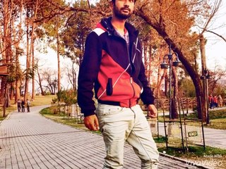 Awargi se dil bhar gaya