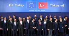 Türkiye-AB Zirvesi'nde Aile Fotoğrafına Türk Bayrağı Ayarı