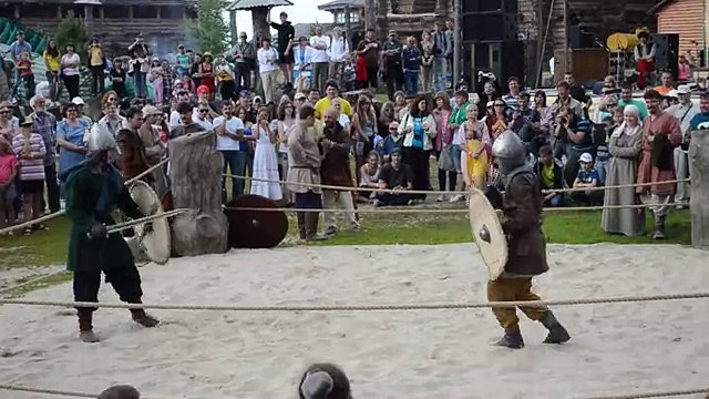 Абалакское поле 2013. Показательный бой