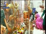 Devotees throng Shiva temples on Maha Shivaratri