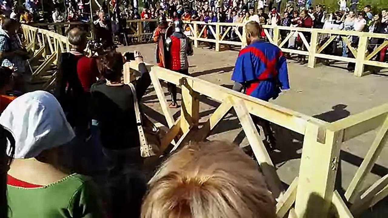 Бой девушек. Фестиваль исторической реконструкции и боевого фехтования «Княжий двор» видео 7