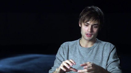Pride and Prejudice and Zombies Interview - Douglas Booth (2016) - Horror Movie HD