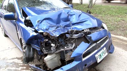 Iban para la iglesia y chocaron