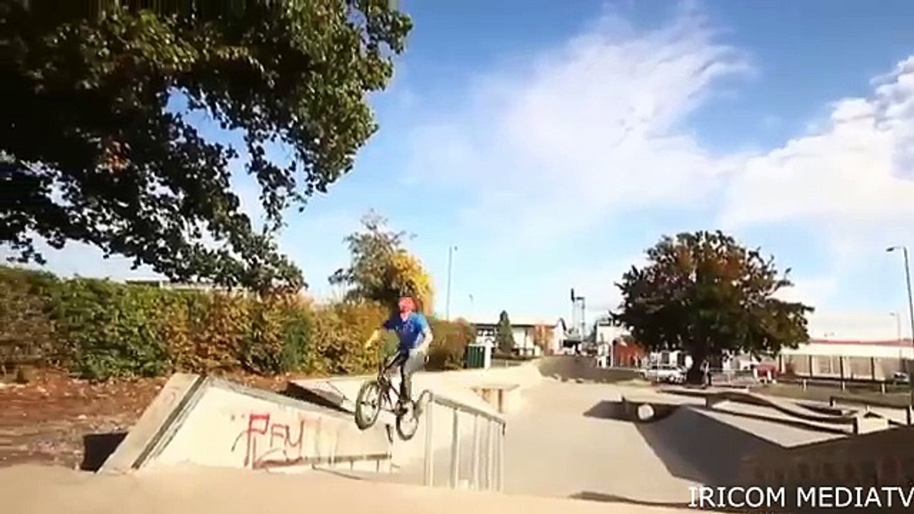 Ultimate Fails funny videos 2016 - Humorous Videos -  Videos of laugh