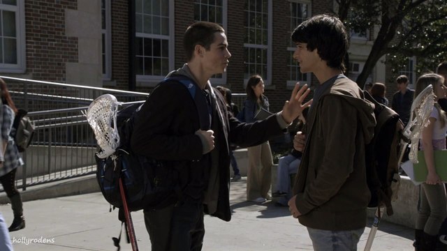 Teen Wolf 1x01: Stiles & Lydia [HD]