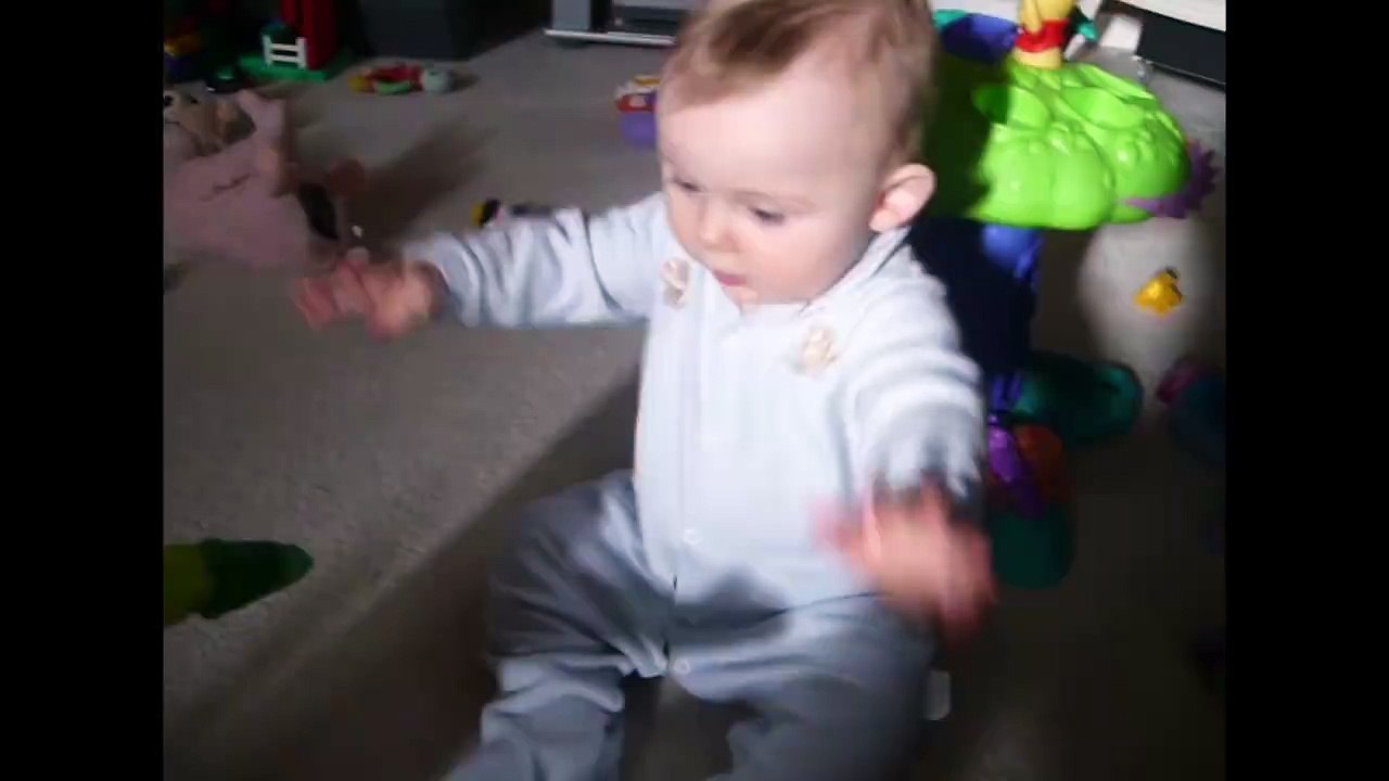 Baby Head Bangs With Dancing Toy