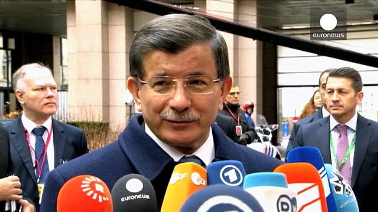 Шантаж Европы: За приём беженцев Турция просит 6 млрд и членство в ЕС.