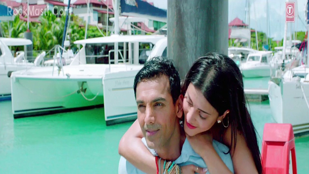 Rehnuma (Rocky Handsome) Pc HD