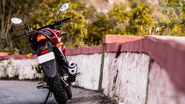 Honda CB Hornet 160R Vs Suzuki Gixxer 150 | Comparison Review (EXTENDED)