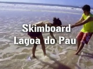 Dando OS primeiros passos em uma prancha de Skimboard na Lagoa do Pau al