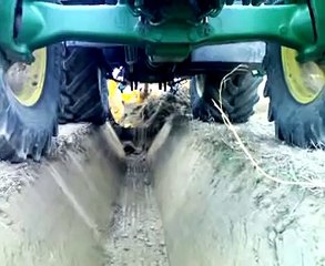 john deere 6920s con scavafossi dondi dbr 95