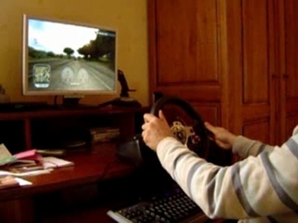 Test Drive unlimited Logitech G25