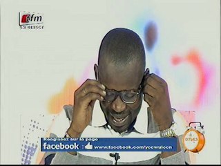 Pour le 08 Mars, Pape Cheikh reçoit un message INSOLITE en direct...