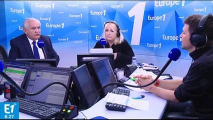 Raffarin n'est "pas contre" la remise de la Légion d'honneur au prince saoudien