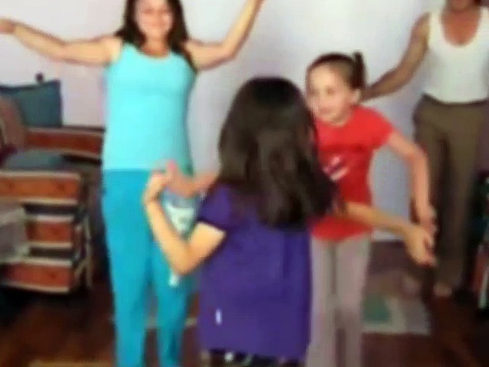 Köylü Güzeli Döktürmüş