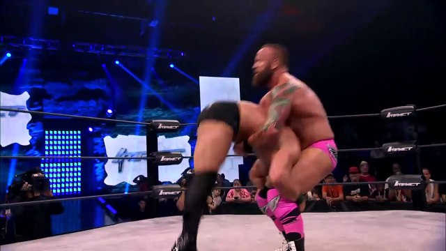 World Title Series Highlights - Bobby Roode vs Eric Young (11 - 4 - 15)