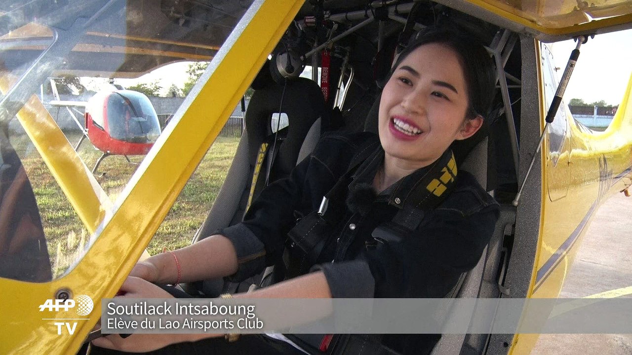 Au Laos communiste, des pionniers du sport aérien
