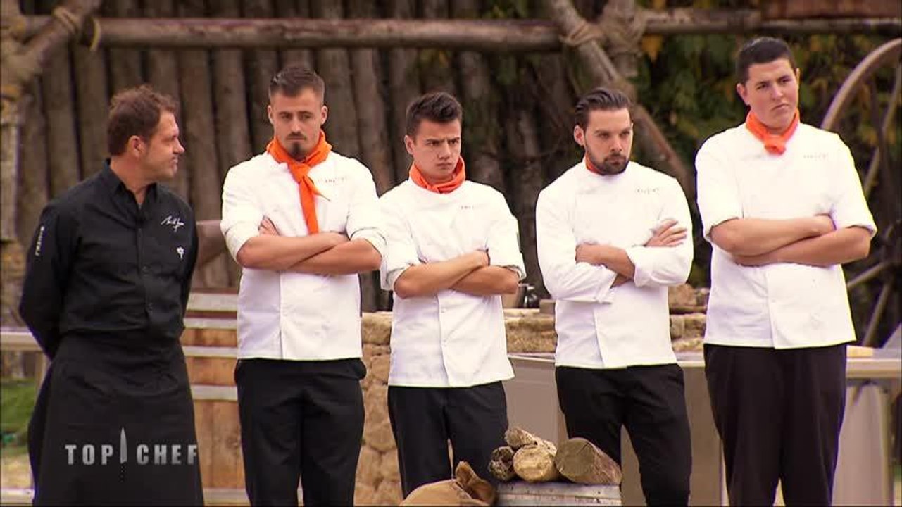 Duel N°4 : Xavier permet à l’équipe orange de remporter l’épreuve