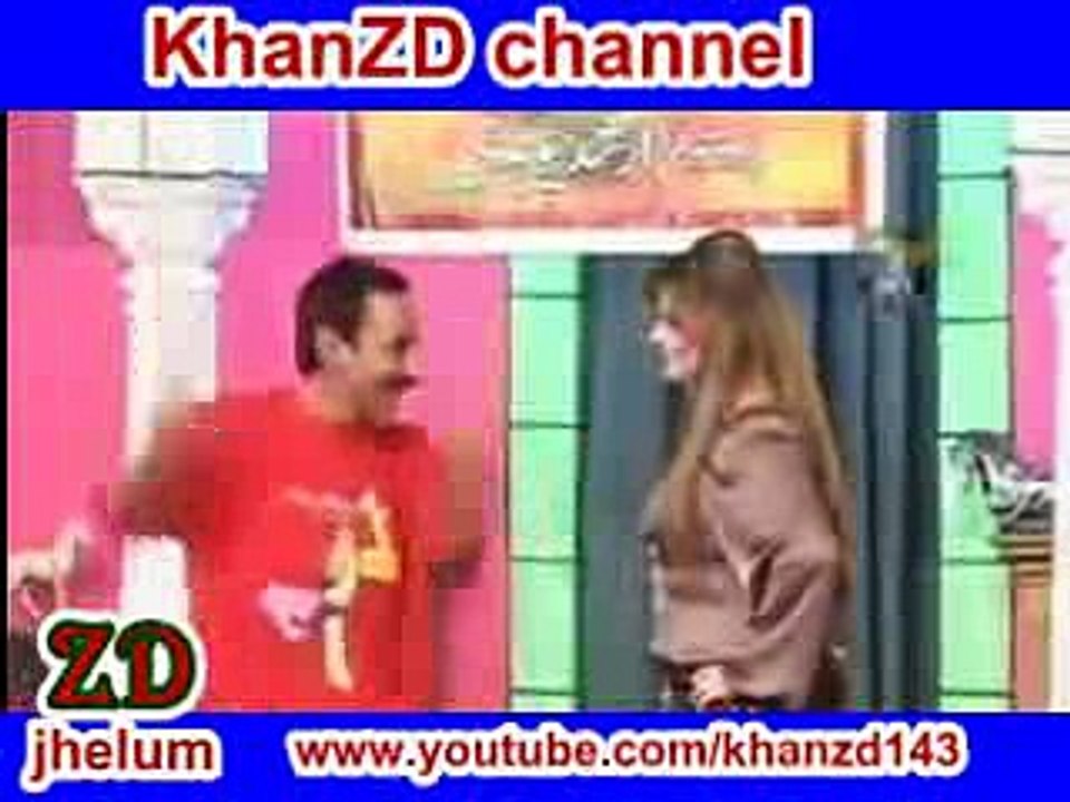 funny punjabi stage drama clip khushbu and iftkhar by khan Zaidi jhelum
