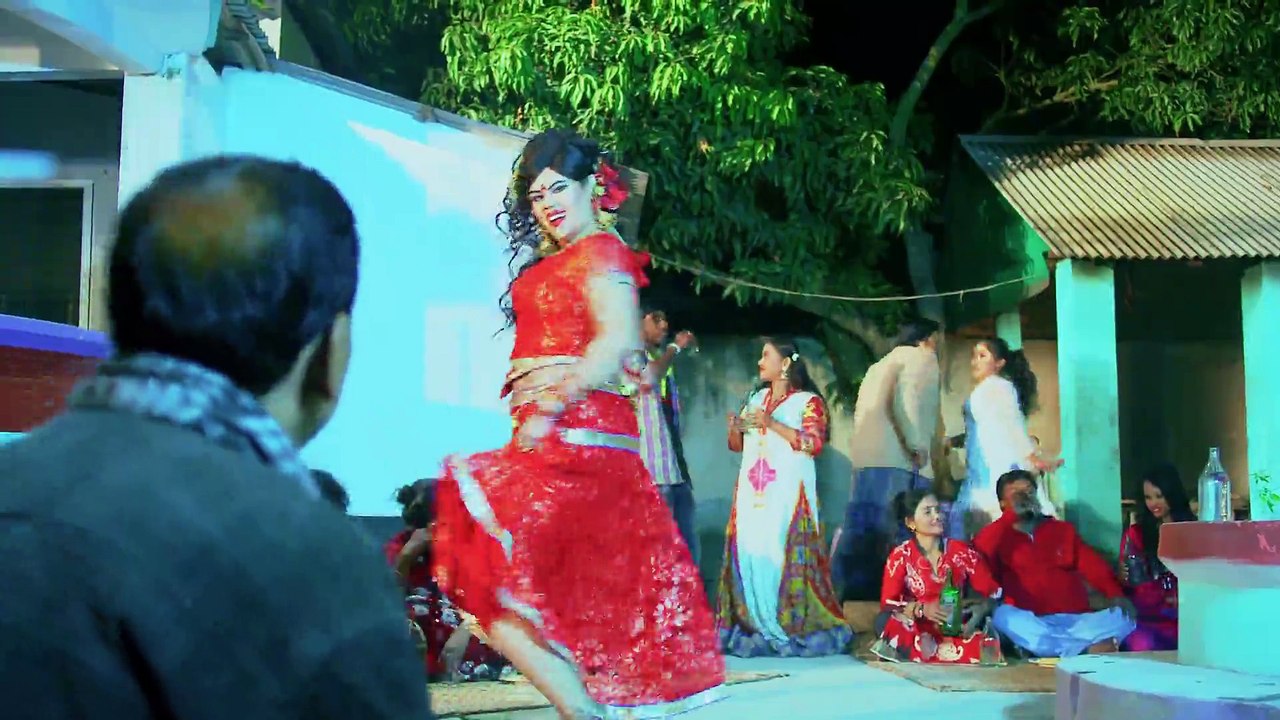 Chokh Mare (Item) Video Song - Chinnomul 2016 Bangla Movie HD
