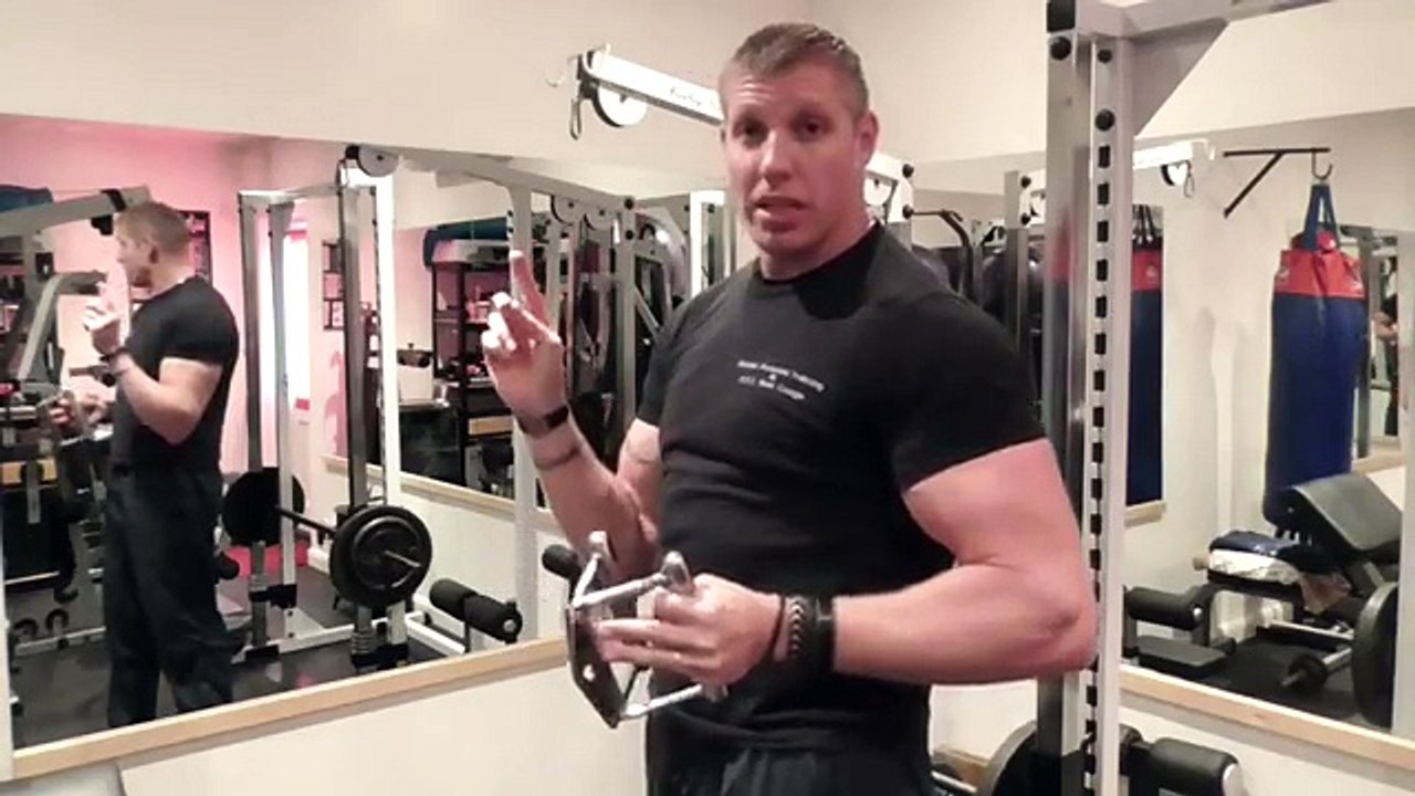 Small V Bar Lat Pulldown