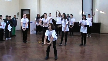 Денс аеробика УСПЕХ Н. Й. Вапцаров