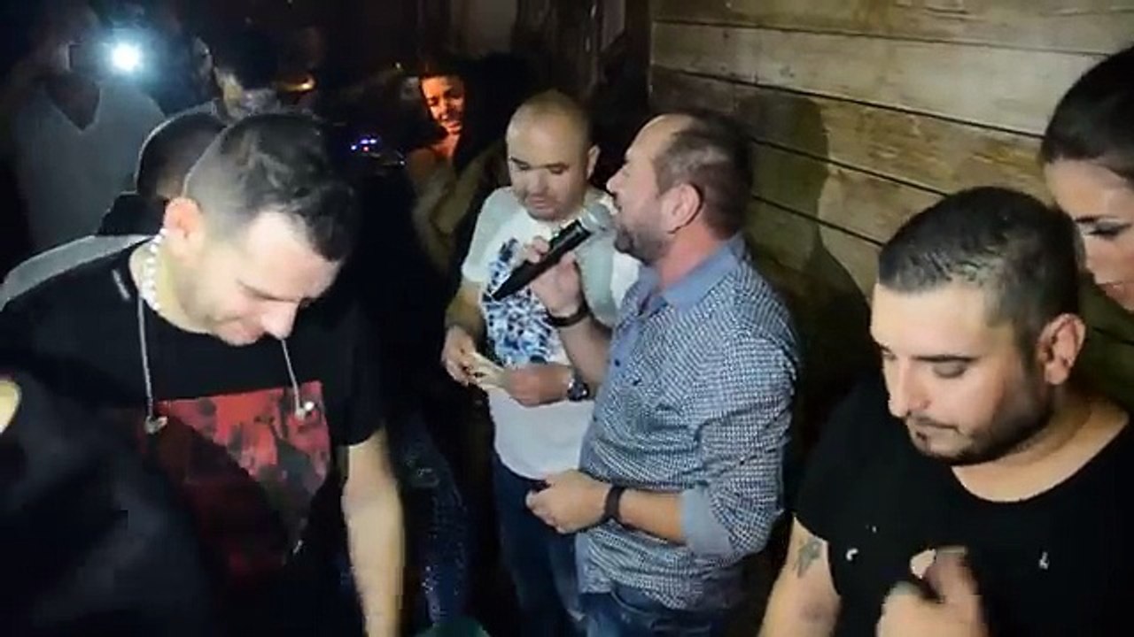 Mile Kitic - Kraljica trotoara - (LIVE) - (Gradska Kafana 12.11.2015.)