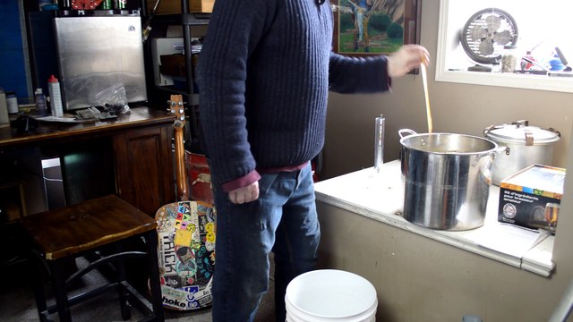 Alfred's American Pale Ale Beer _ HBW #3 _ home brew Wednesday